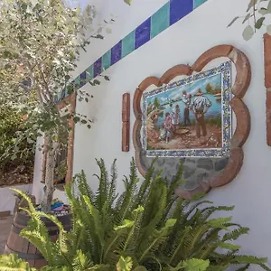 finca-los-burros-totalan.1costadelsol.com/