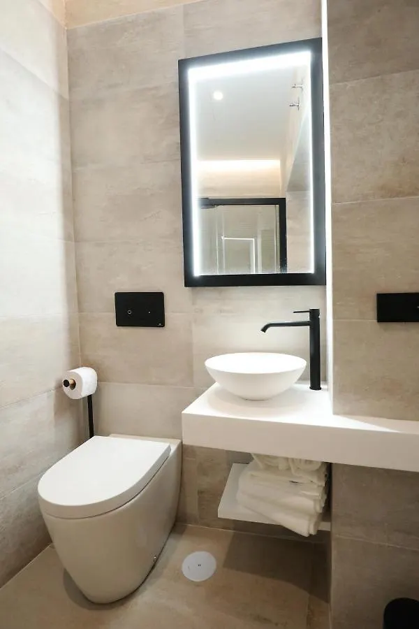 Casa Senorial Del Siglo XVIII Aparthotel Seville Spain